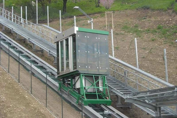 Yamaç ( Yatay ) Asansörü